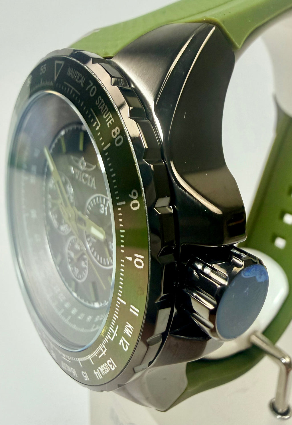 39302 Invicta Aviator Skyshock Army Green Steel 50mm Case Poly Strap Special Case 100m