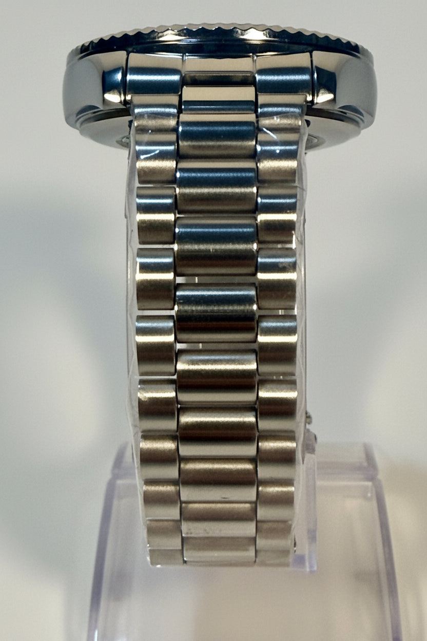 69015 Invicta Mens Specialty Stainless Steel 40mm Blue Dial 30m Bracelet Watch band
