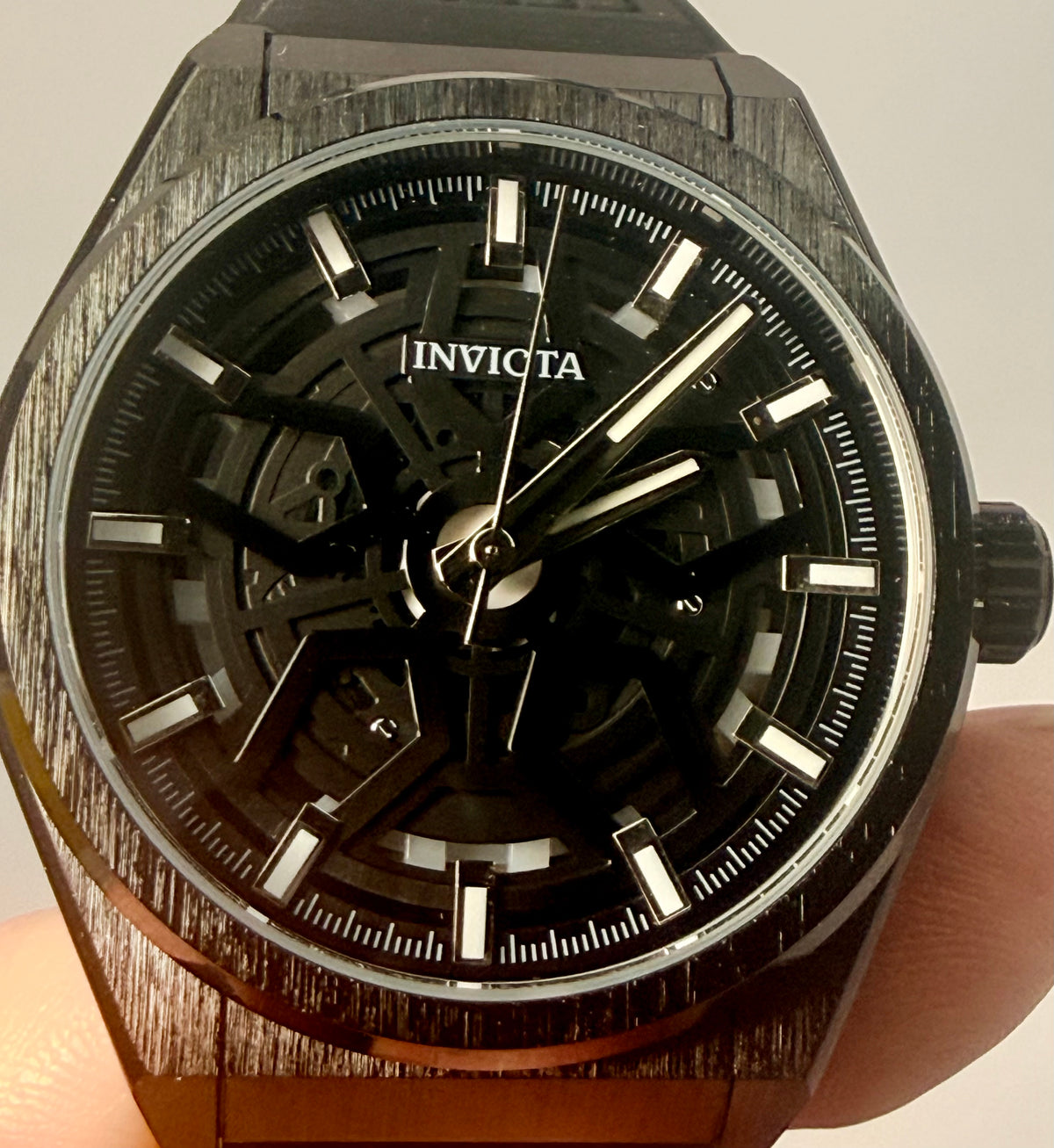 70057 Mens Speedway Rim 46mm Stainless Steel  Watch Mineral Crystal