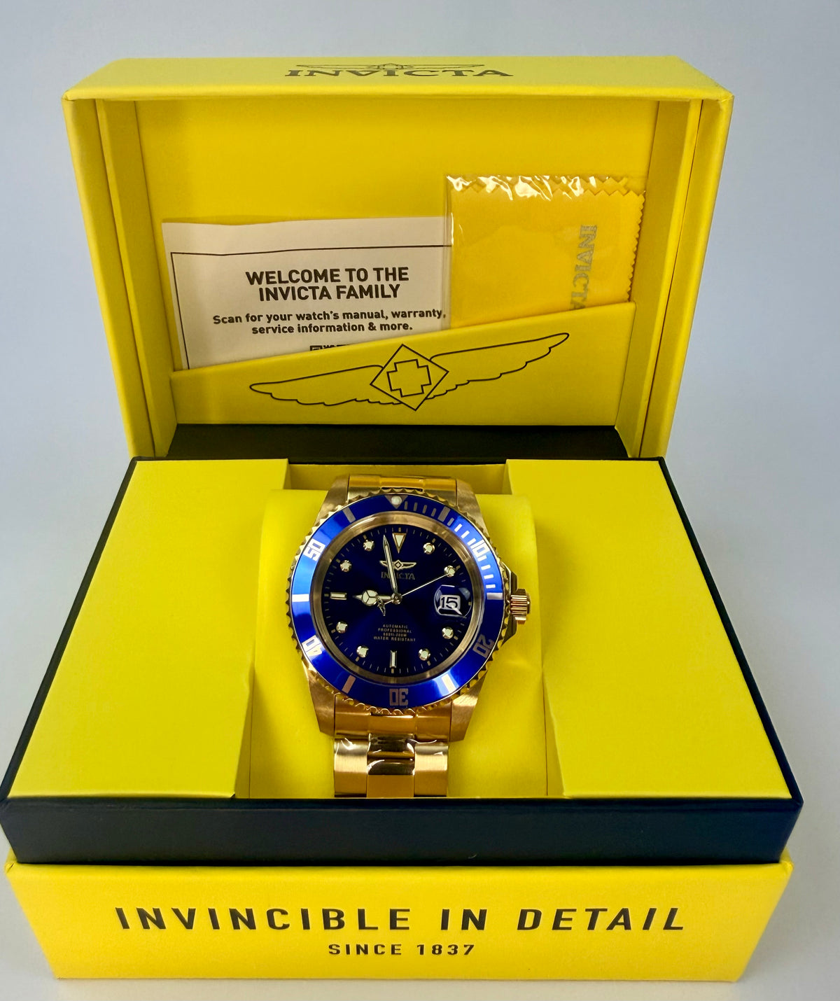 08930OBXL Invicta Mens Pro Diver Bathyos Automatic Gold Case Blue Bezel Black Dial