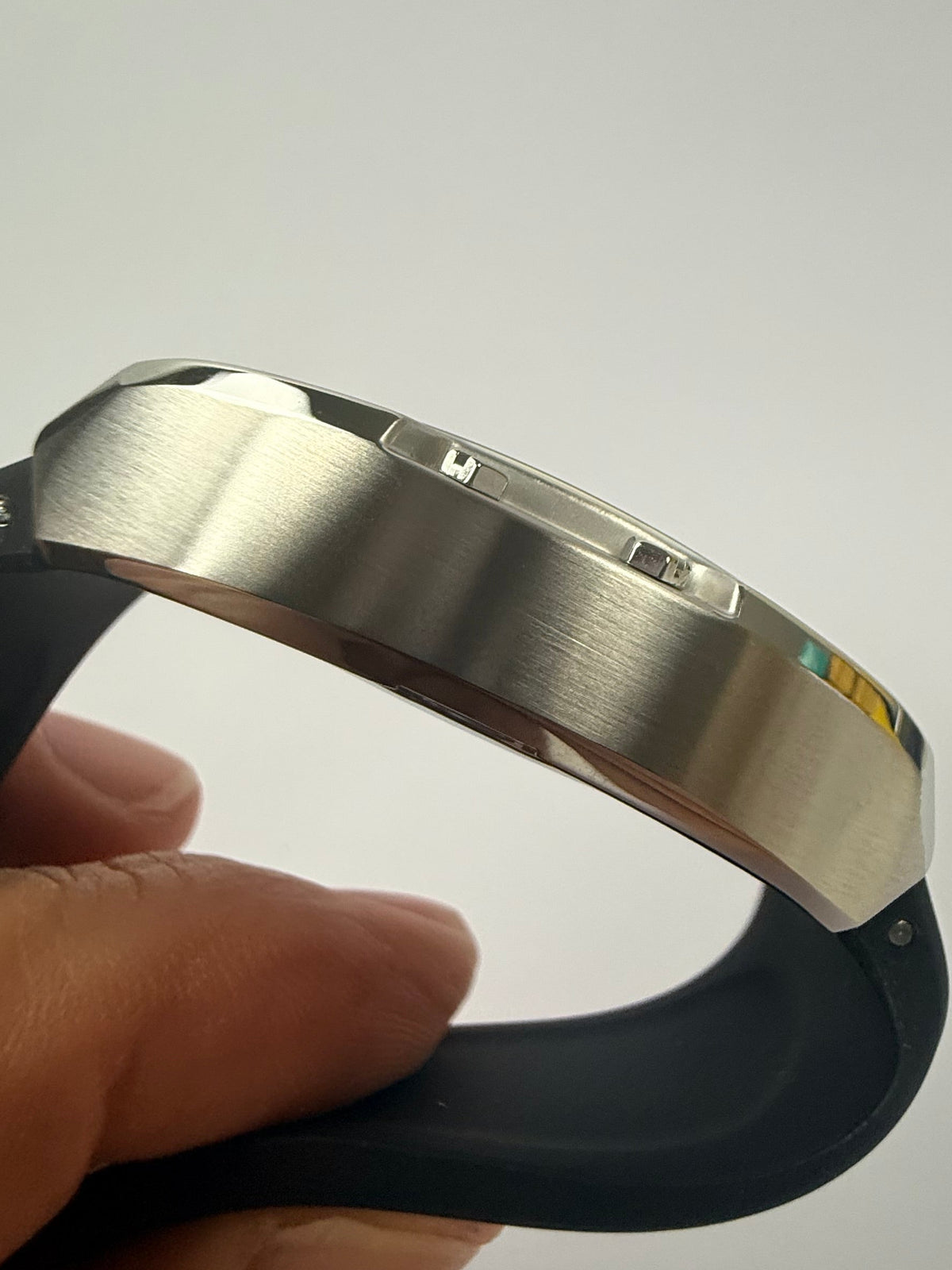 50643 43mm case S1 Rally Moonlander  Black Silicone Band Impact Case