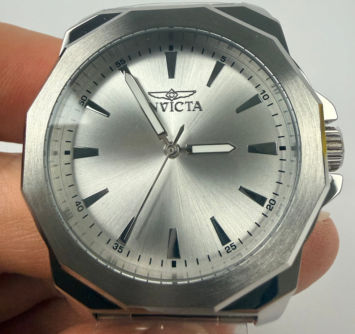 46832 Mens Invicta Speedway Dominus 42mm Steel Case Silver Dial Bracelet Watch 30M
