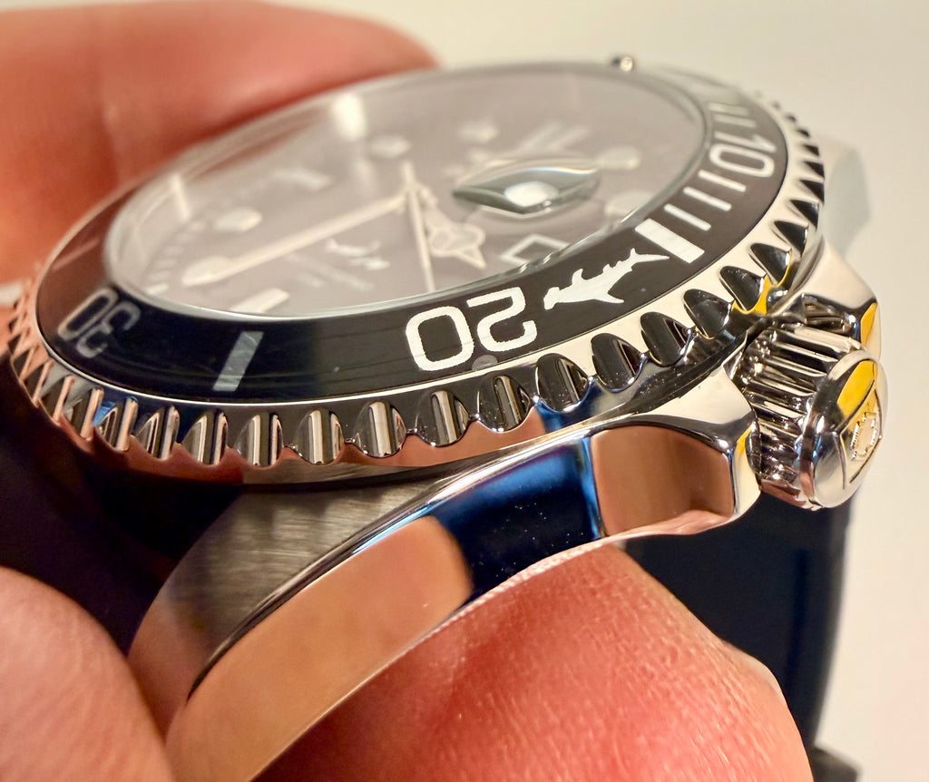 47161 Mens Pro Diver Stainless Steel Polyurethane Strap Black Dial 100m WR 48mm bezel