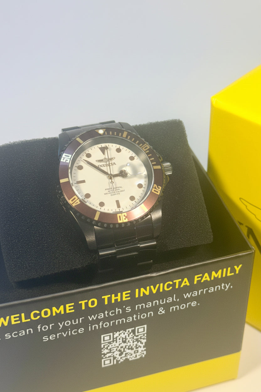 50531 Invicta Mens Pro Diver Vectide Chocolate and White Dial 42mm Stainless Steel Watch 200M	in case