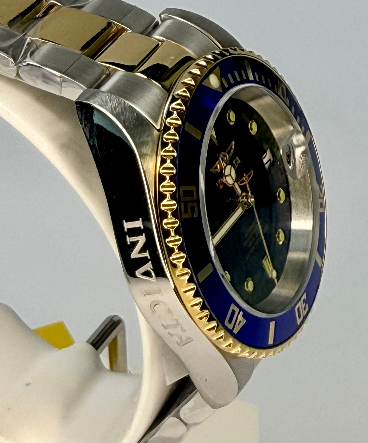 8928OB Mens Pro Diver Automatic Blue Dial Gold Tone Two Tone NH35A 40mm Watch