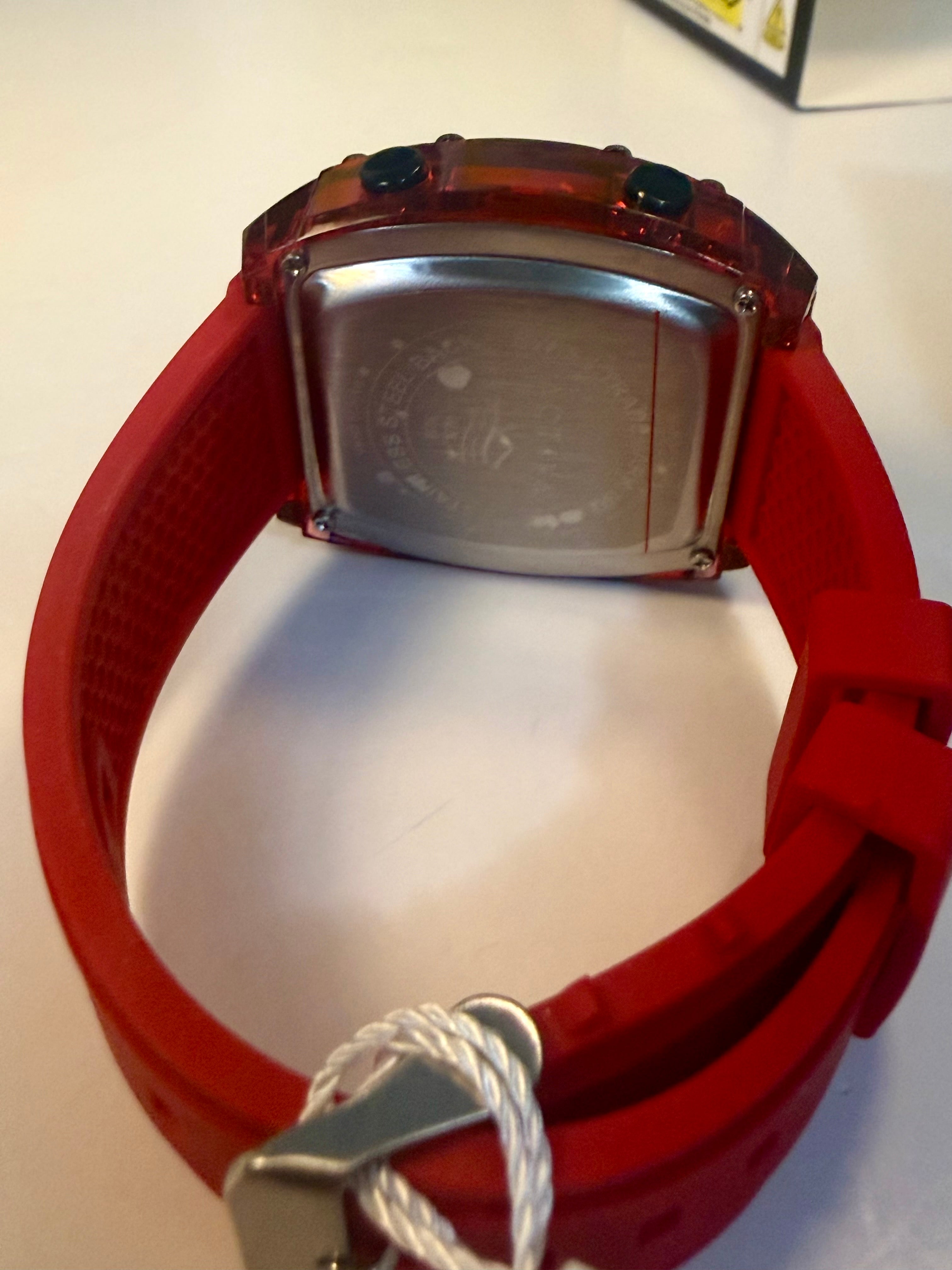 Close-up of a Activa X Ranger Bundle with a metallic clasp on a white background