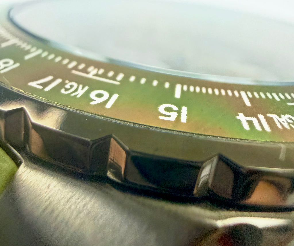 39302 Invicta Aviator Skyshock Army Green Steel 50mm Case Poly Strap Special Case 100m