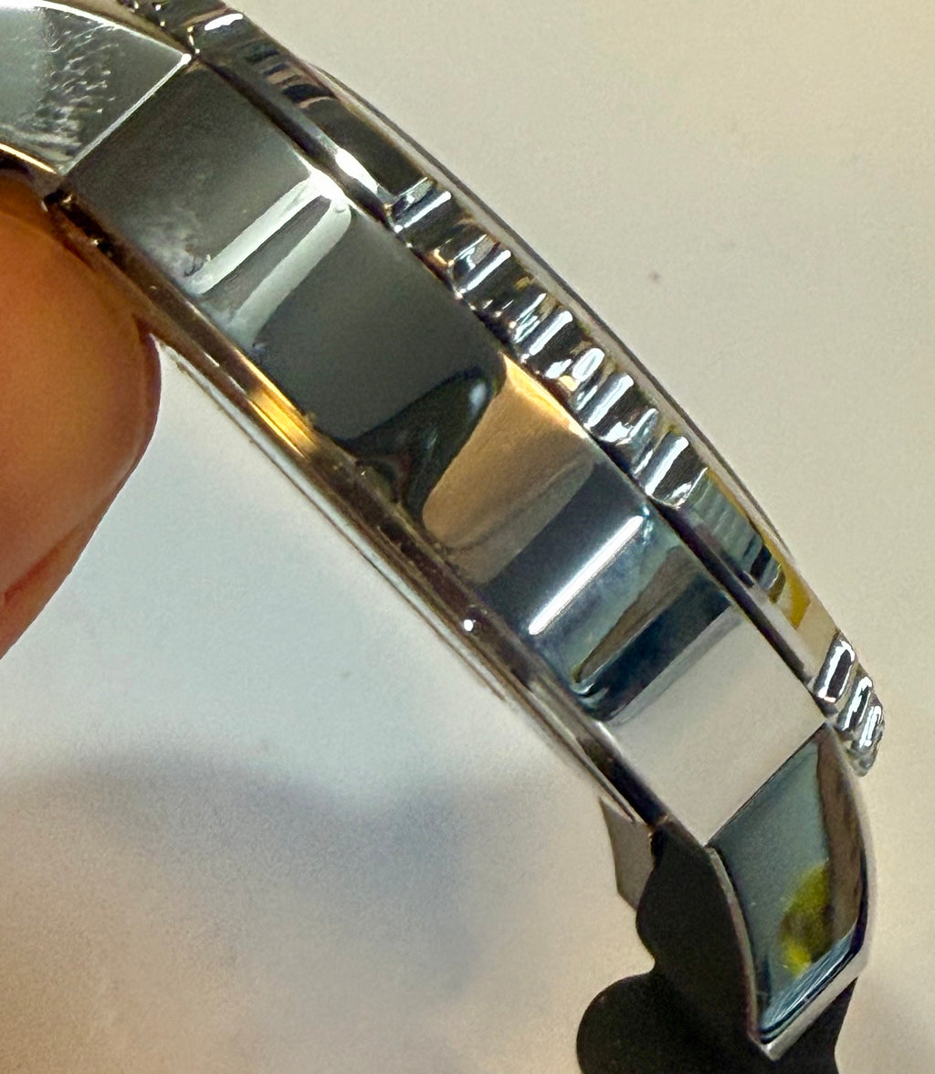 Close-up of a Invicta Mens Pro Diver 48mm Silicone band  with a blurred background