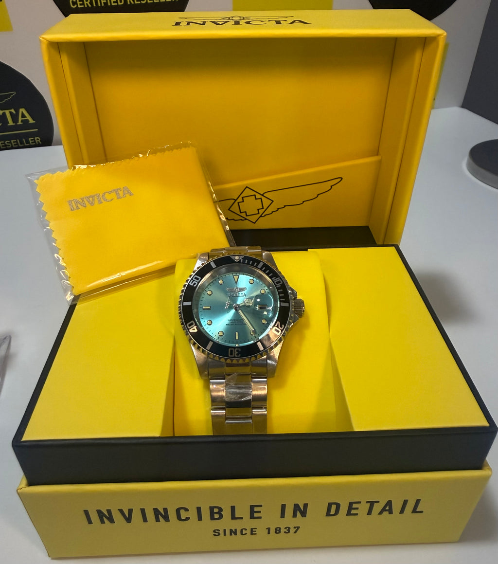 IInvicta Pro Diver 47356 Men 40mm Quartz Turquoise Blue Dial Steel Sport Watch