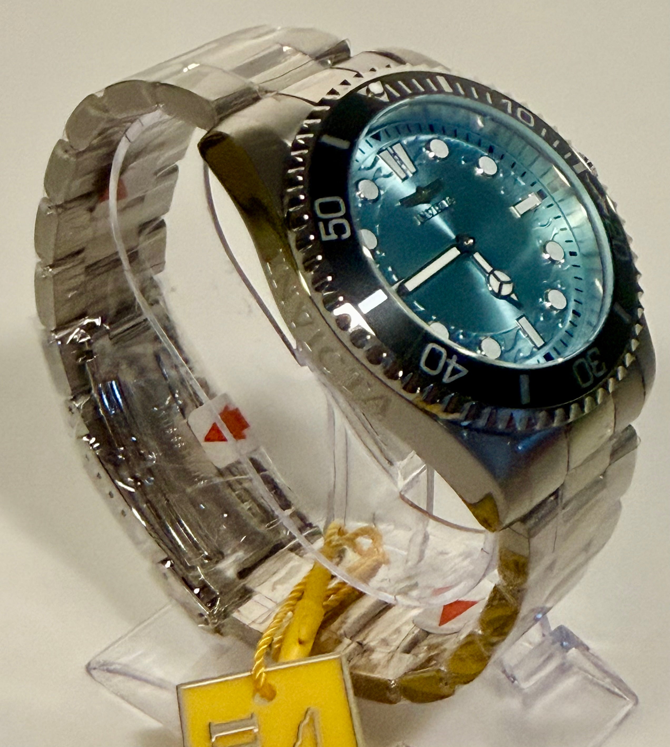 50325 Invicta Mens Pro Diver Crestcore 43mm Stainless Dark-Glo Steel Watch NIB side