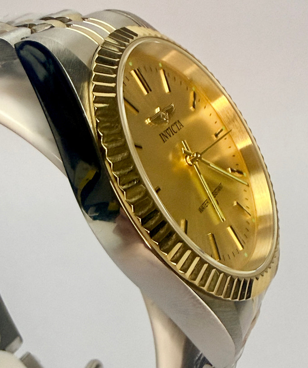 29382 Specialty Lumeris 43mm Stainless Steel Gold Dial Analog Watch Stainless Steel