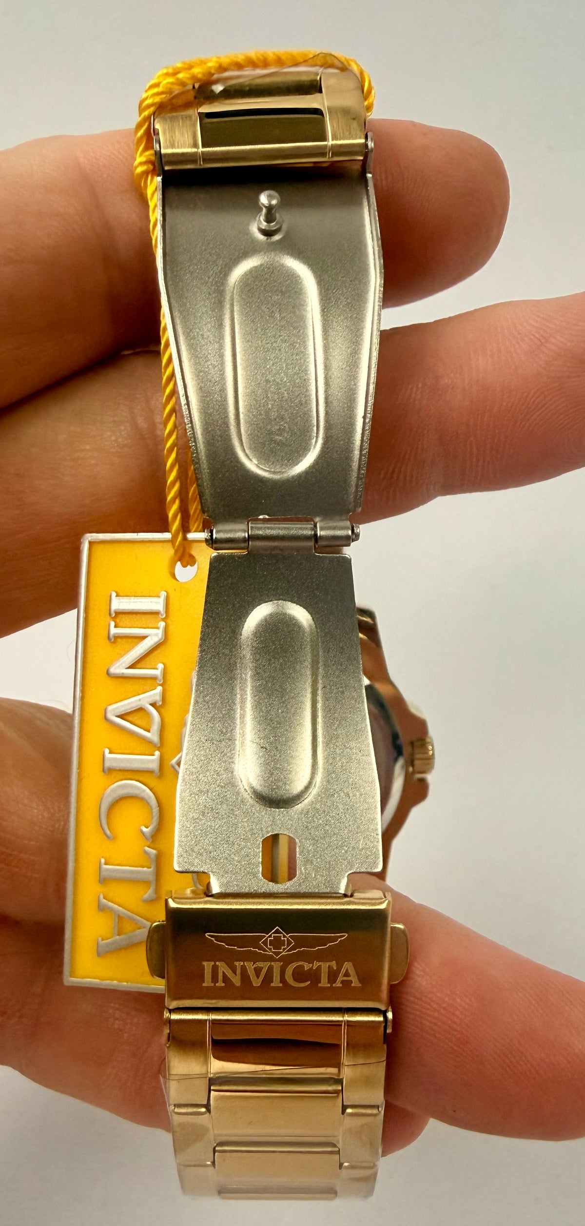 46855 Invicta Speedway Multifunction Mens Gold With Sub Dials 42mm 30 M WR