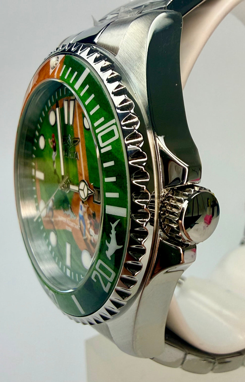 51064 Mens Pro Diver Baseball Dial Steel 43mm Stainless Steel Bracelet Watch