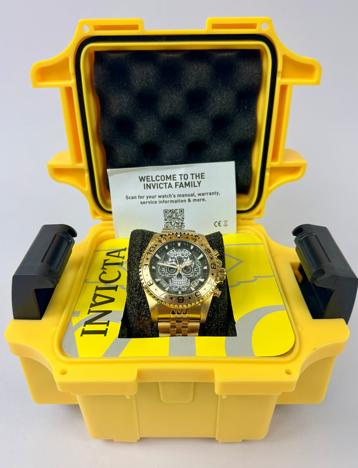 Invicta Pro Diver Dia De Los Muertos  43mm Gold Day of the Dead  48951 100m WR