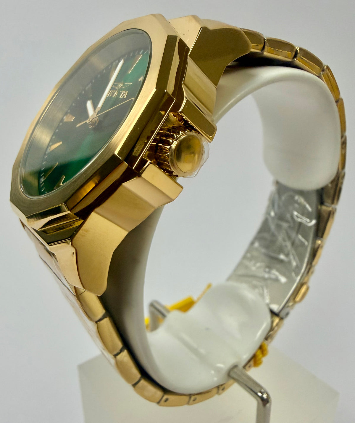 46841 Invicta Speedway Dominus Men's Watch 42mm Gold Band Green Dial Special Case