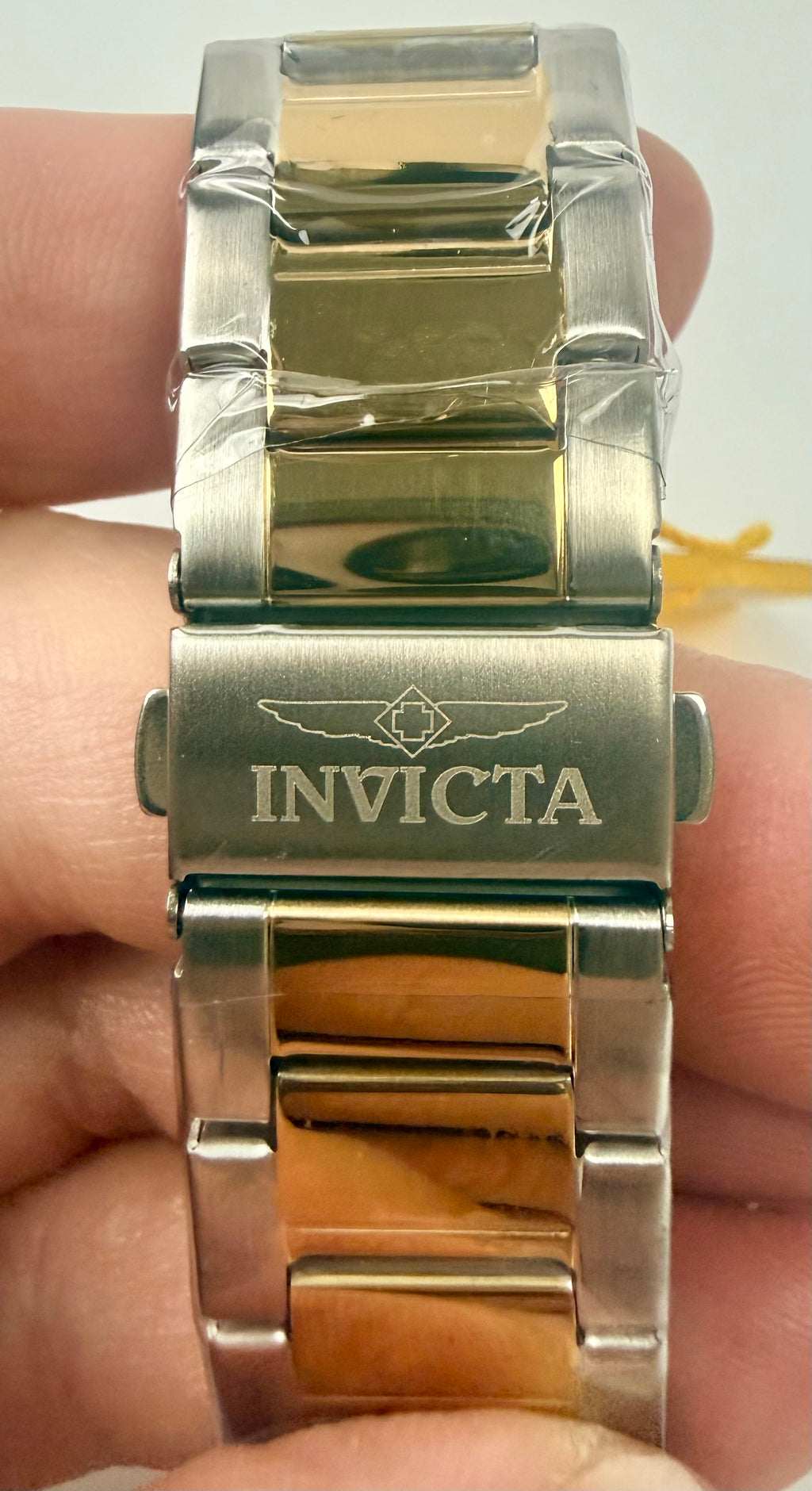 46847 Invicta Speedway Multifunction Mens 42mm Two Tone Green Dial Watch