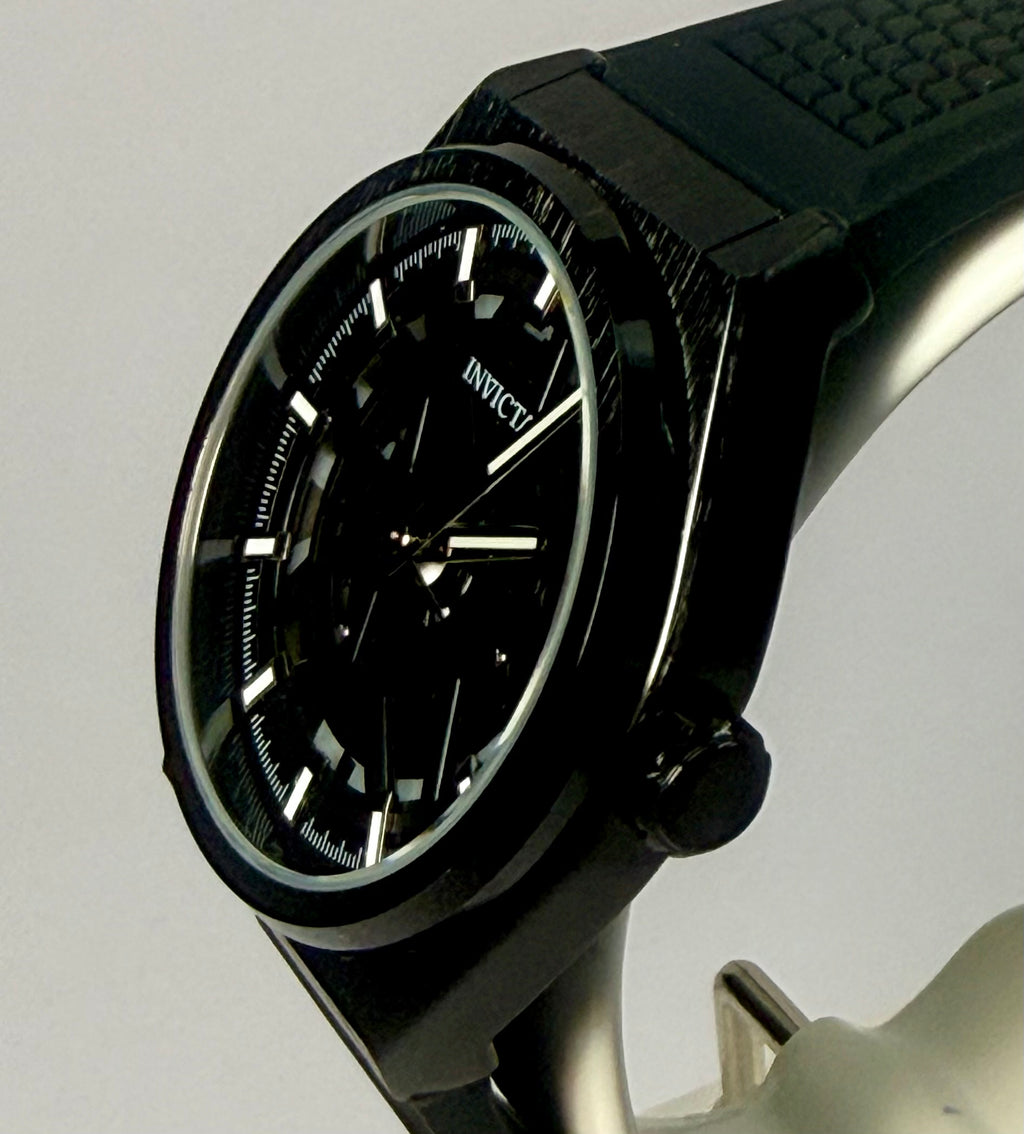 70057 Mens Speedway Rim 46mm Stainless Steel  Watch Mineral Crystal