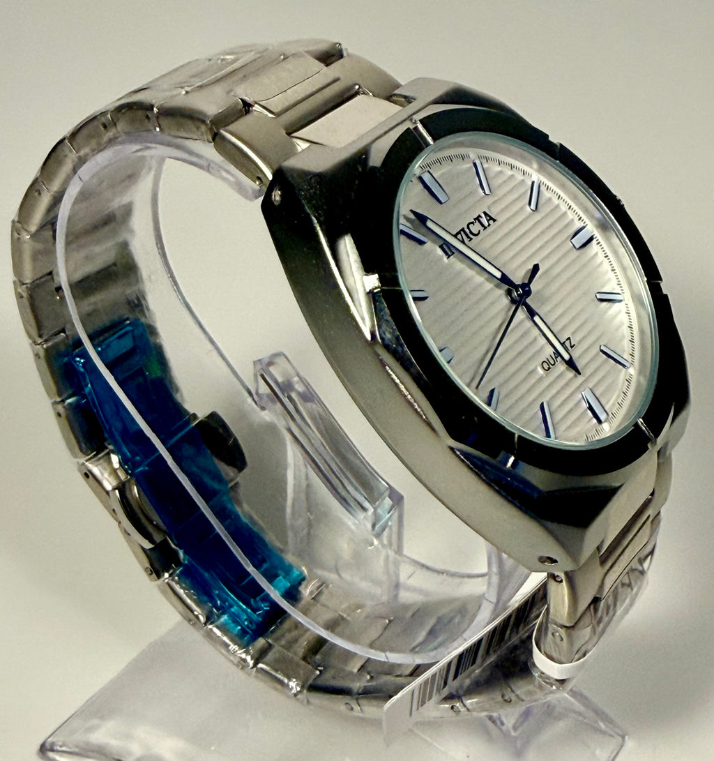 Invicta Celestial Polaris 69212 Men 42mm Silver Stainless Steel Quartz Watch other side