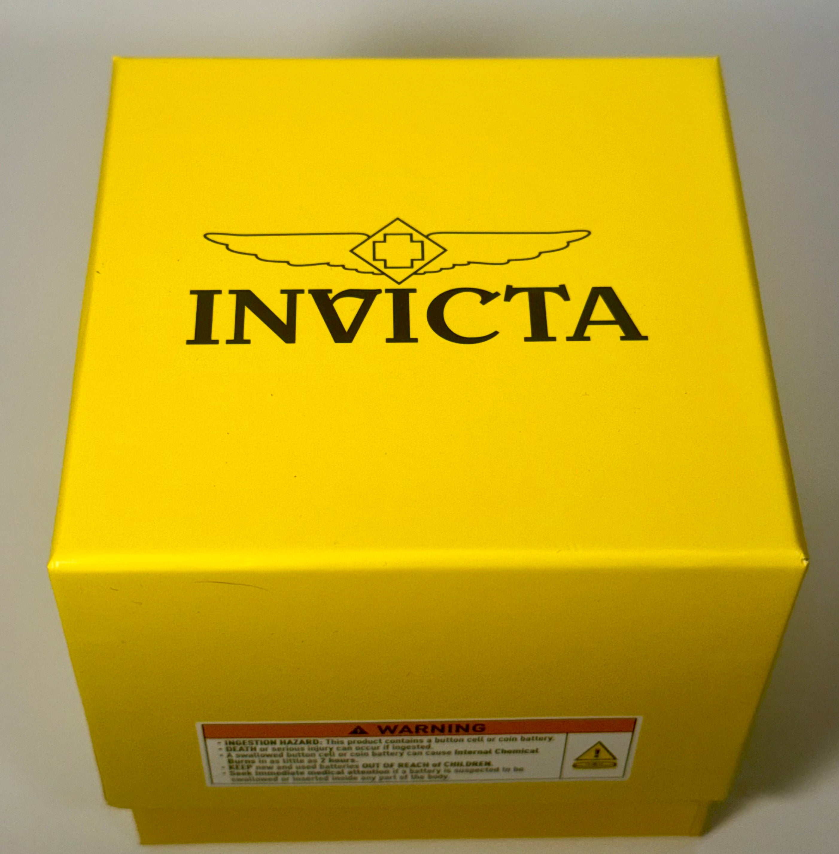 BUNDLE Invicta Pro Diver 9110 Men Automatic NH35A Watch W/ 2 Racing Keychains box