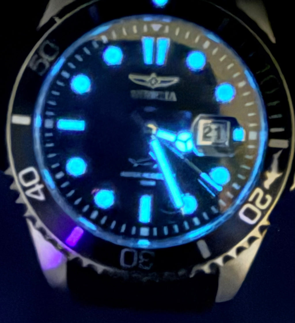 47161 Mens Pro Diver Stainless Steel Polyurethane Strap Black Dial 100m WR 48mm glow in the dark