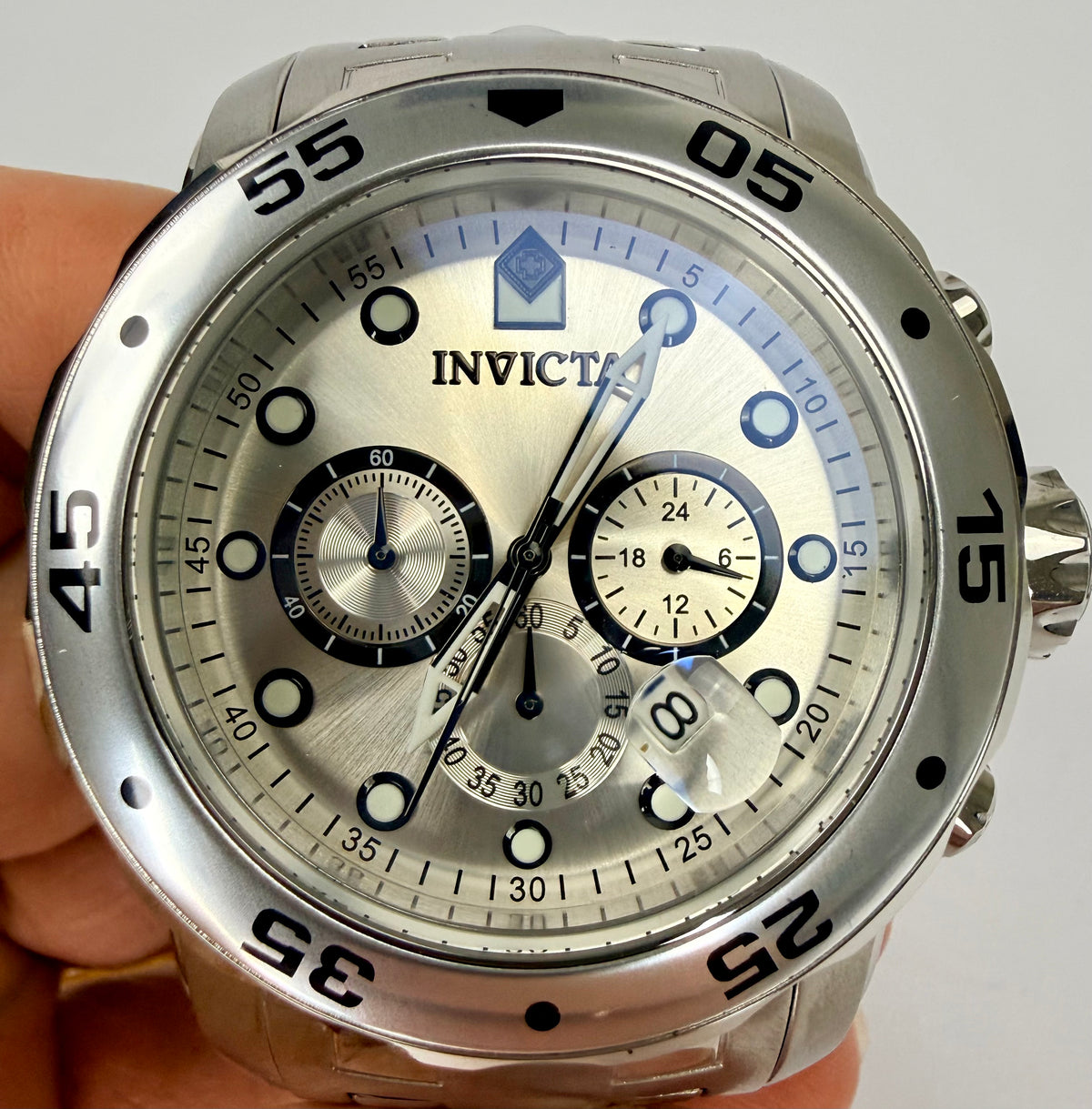 0071 Mens Pro Diver Scuba 48mm Stainless Steel Chronograph Silver Dial 200m Watch