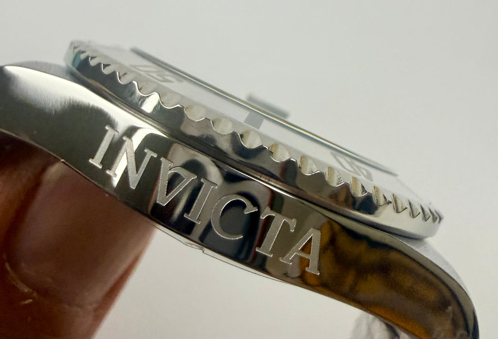 34022 Invicta Mens Pro Diver Coastpath Steel Strap 40mm case 200m WR