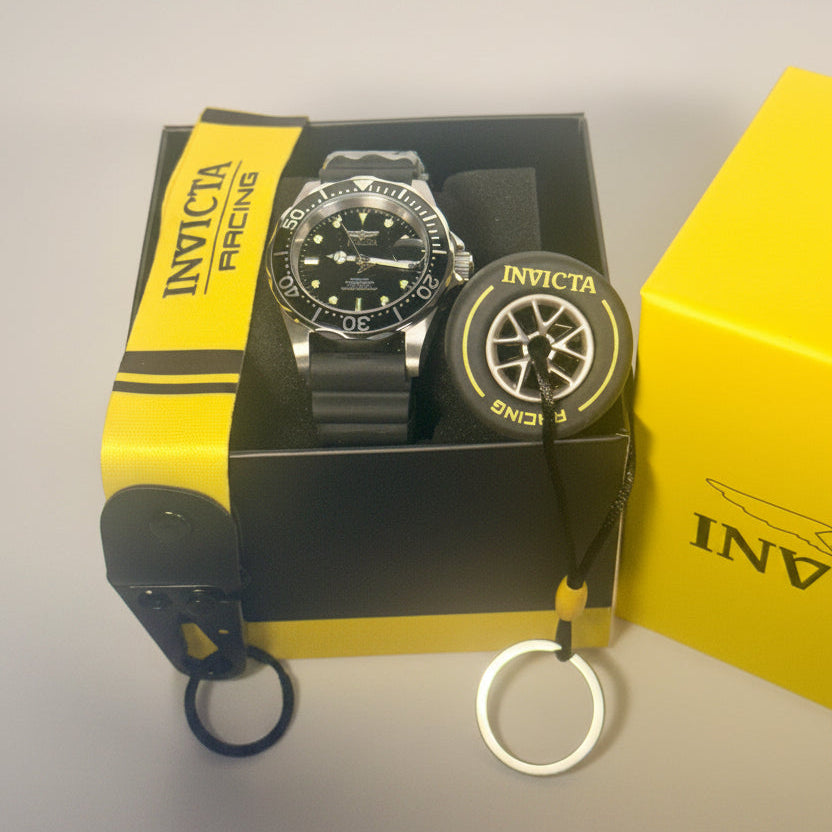 BUNDLE Invicta Pro Diver 9110 Men Automatic NH35A Watch W/ 2 Racing Keychains