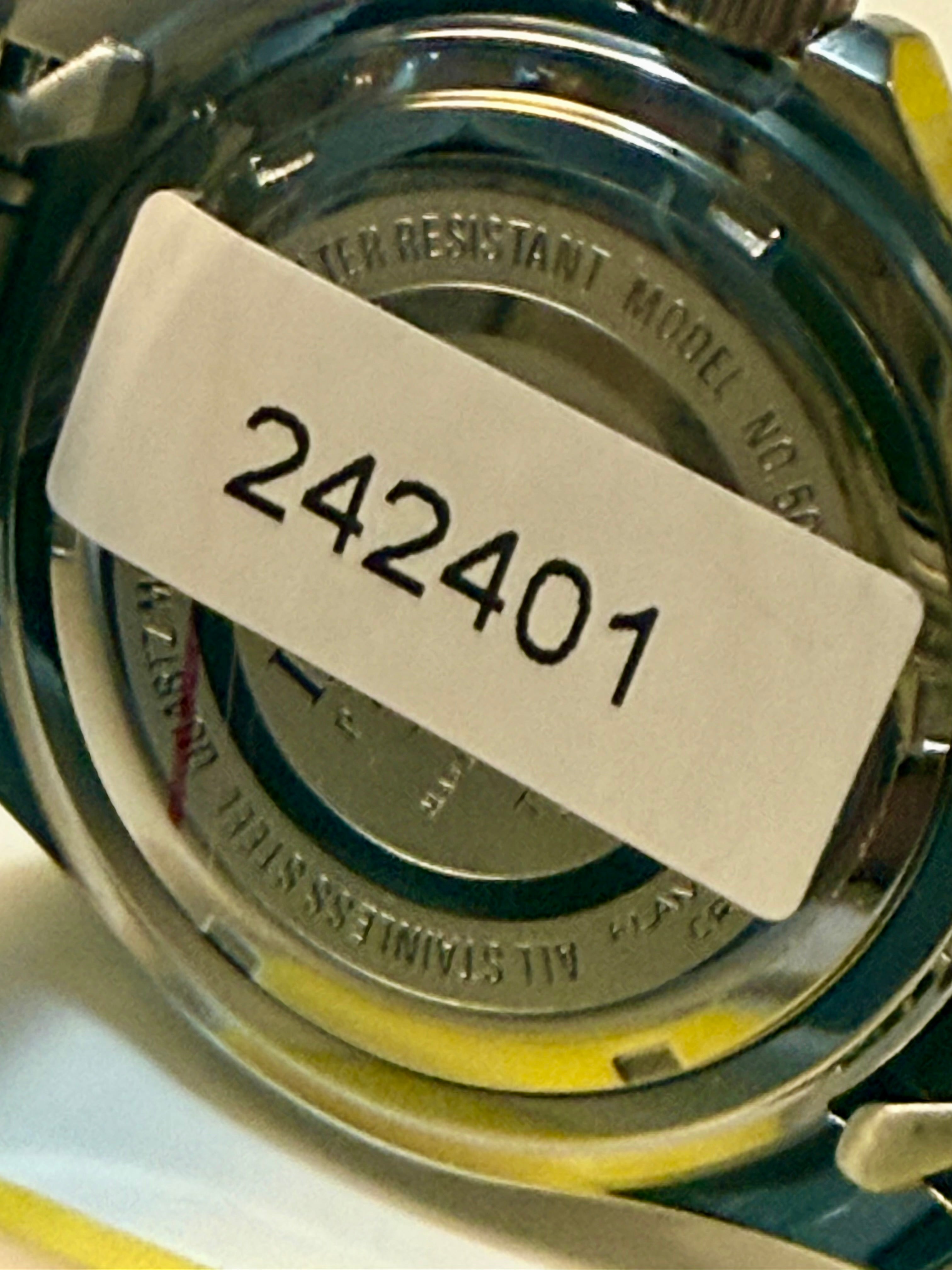 Close-up of a Invicta Mens Pro diver Aurenova 40mm  watch case with a label displaying '242401'.