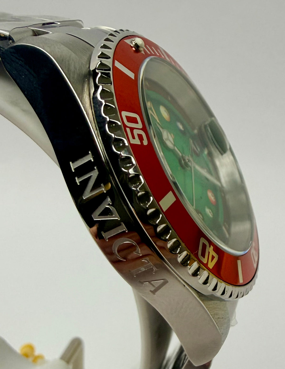 50523 Mens Pro Diver House of Cards Green Dial 40mm Watch with Divers Case