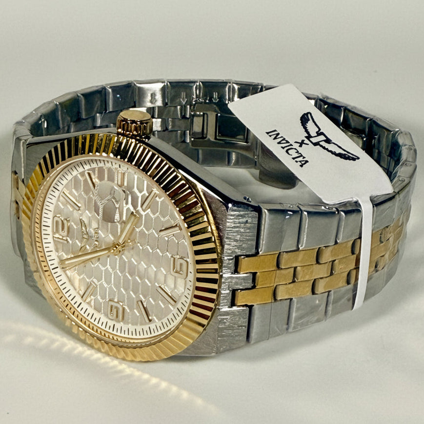 69862 Invicta Specialty Mens White Dial Stainless Steel Bracelet Watch 40mm 