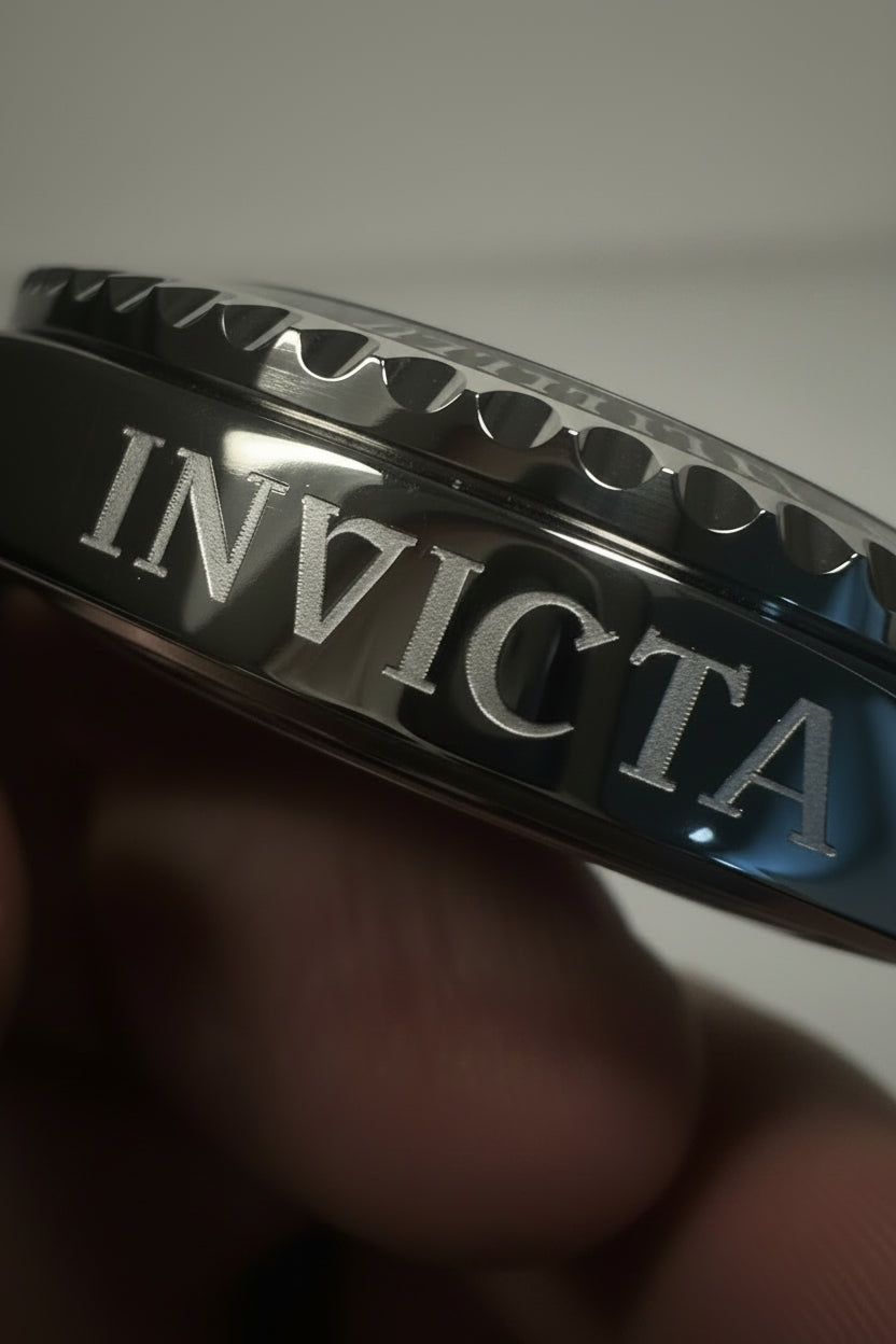 50325 Invicta Mens Pro Diver Crestcore 43mm Stainless Dark-Glo Steel Watch NIB laser etching