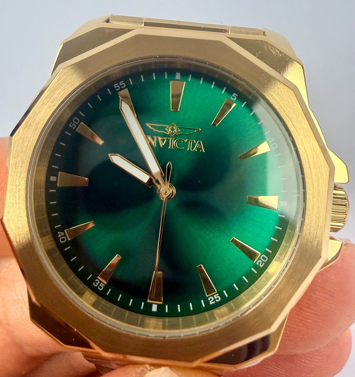 46841 Invicta Speedway Dominus Men's Watch 42mm Gold Band Green Dial Special Case
