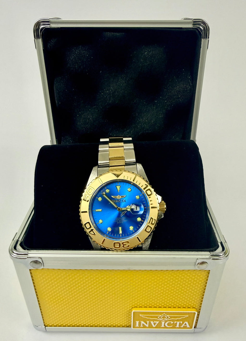 29949 Invicta Pro Diver Mens Pro Diver 43mm Two-Tone Blue Dial Watch with Case