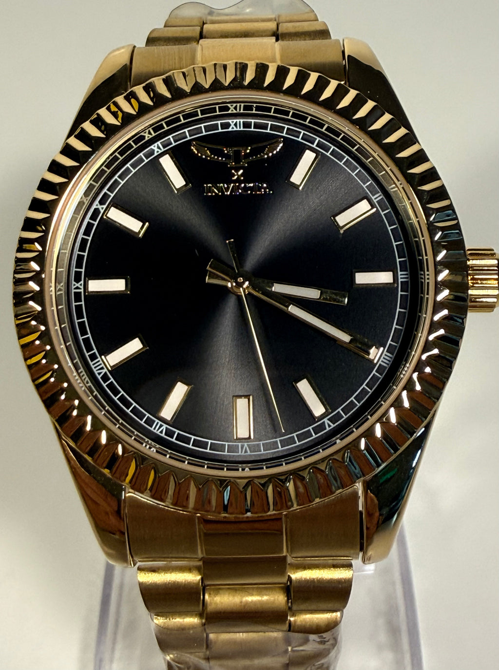 69006 Invicta Specialty I Black Dial Yellow Gold Tone 40mm Stainless Mens Watch close up