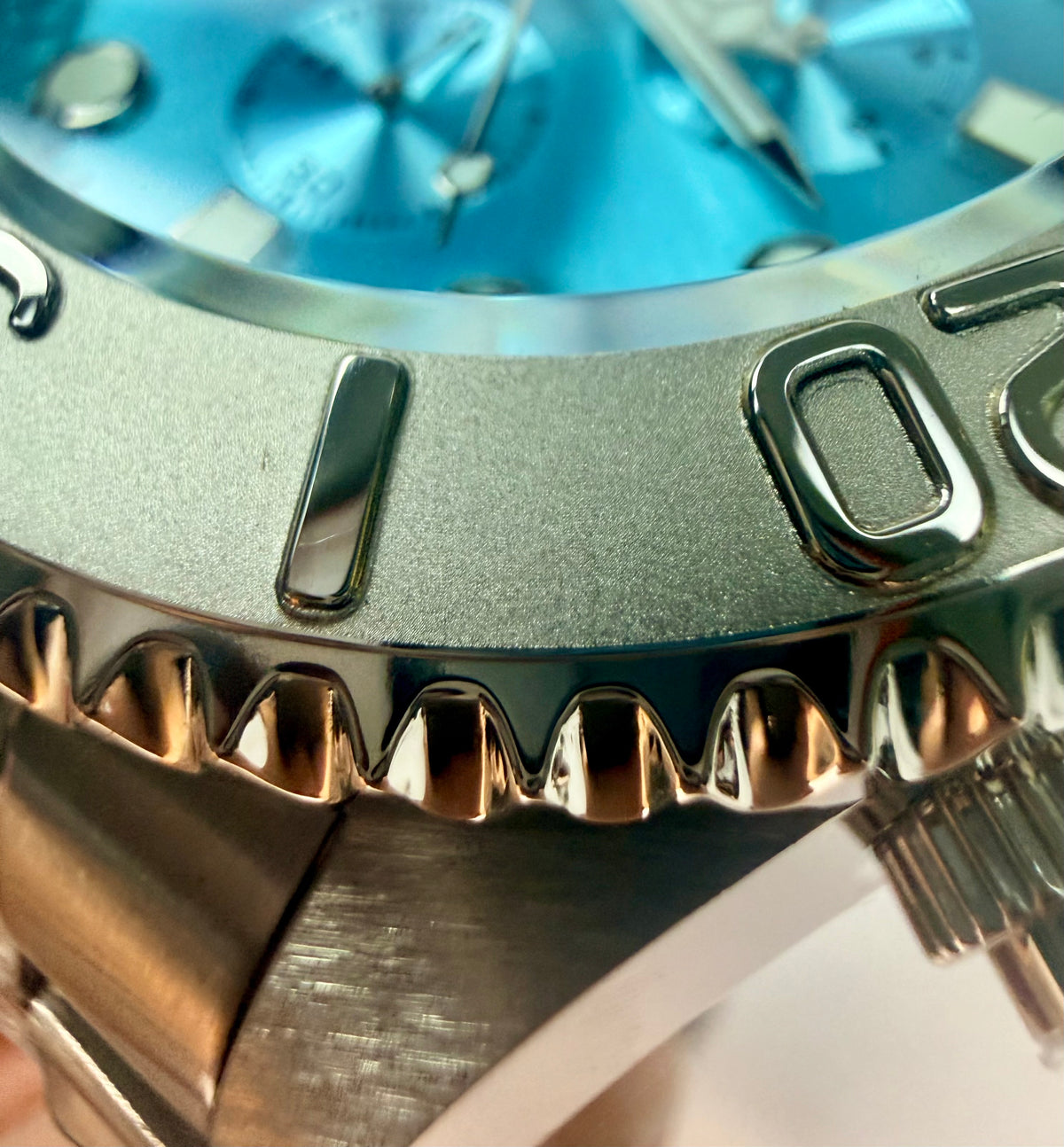 49213 Invicta Mens Pro Diver 47mm Stainless Steel Light Blue Dial Chronograph Watch