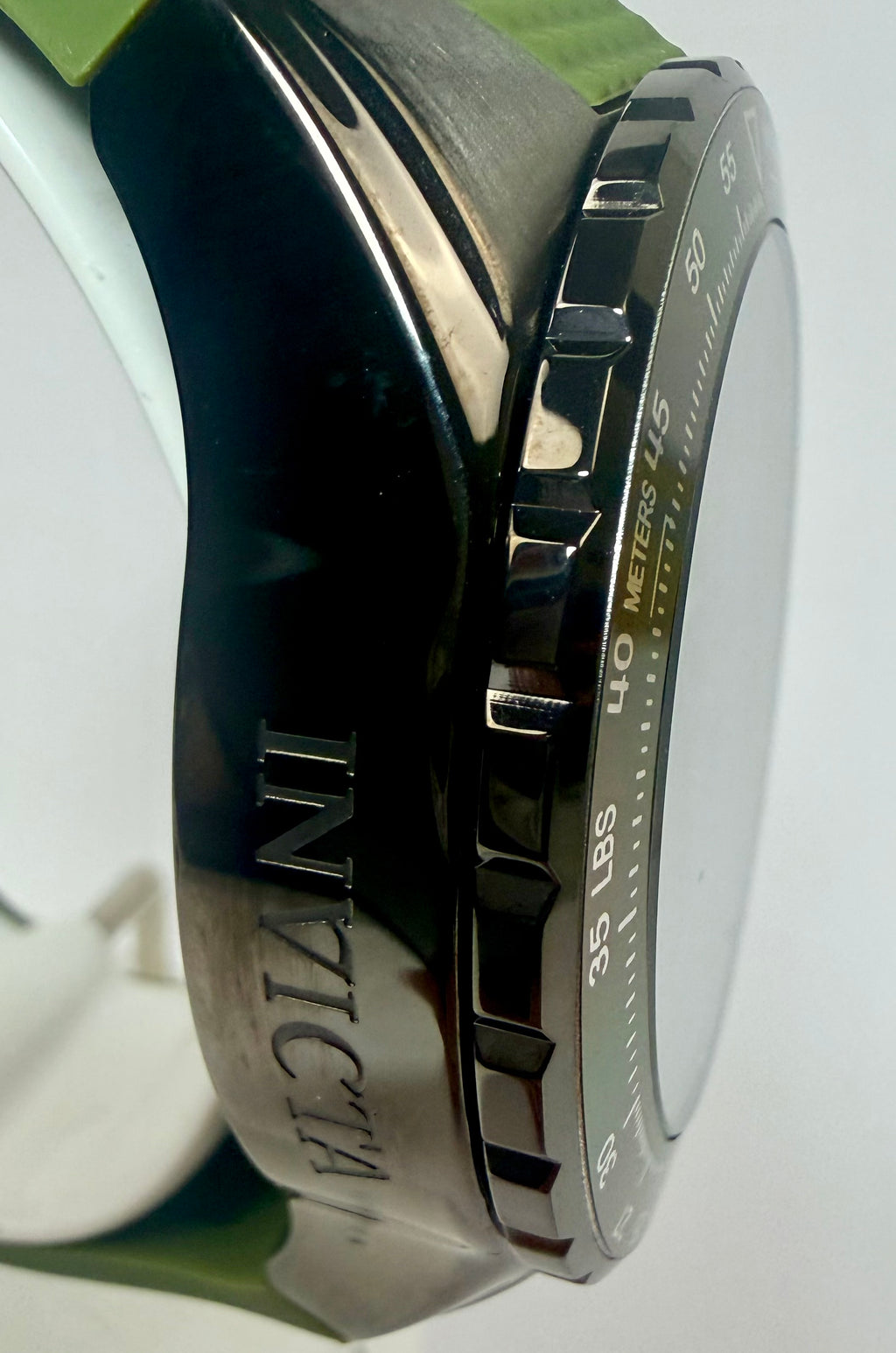 39302 Invicta Aviator Skyshock Army Green Steel 50mm Case Poly Strap Special Case 100m