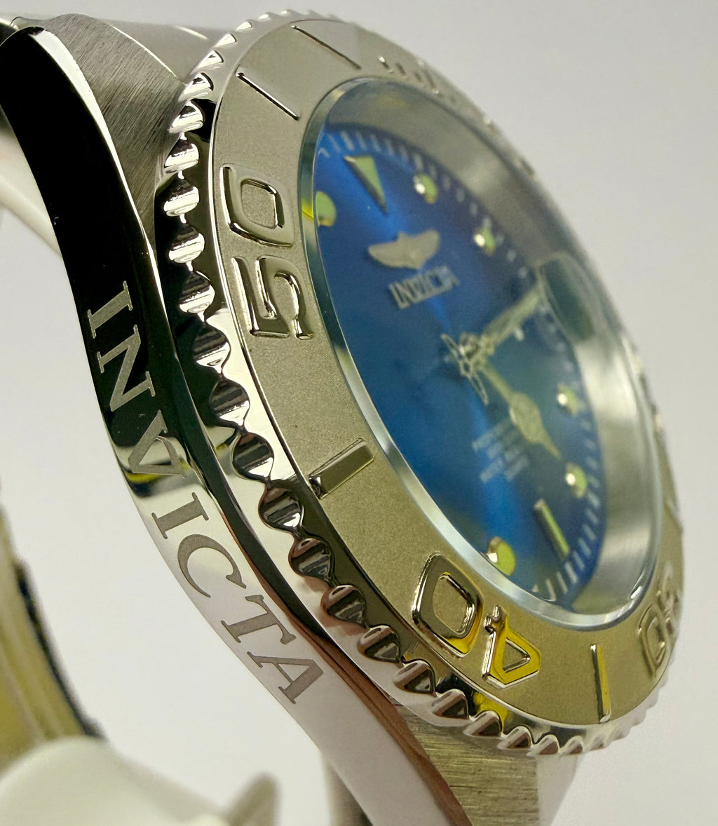 29945 Invicta Mens Pro Diver 43mm Blue Dial 200m WR With Special Case