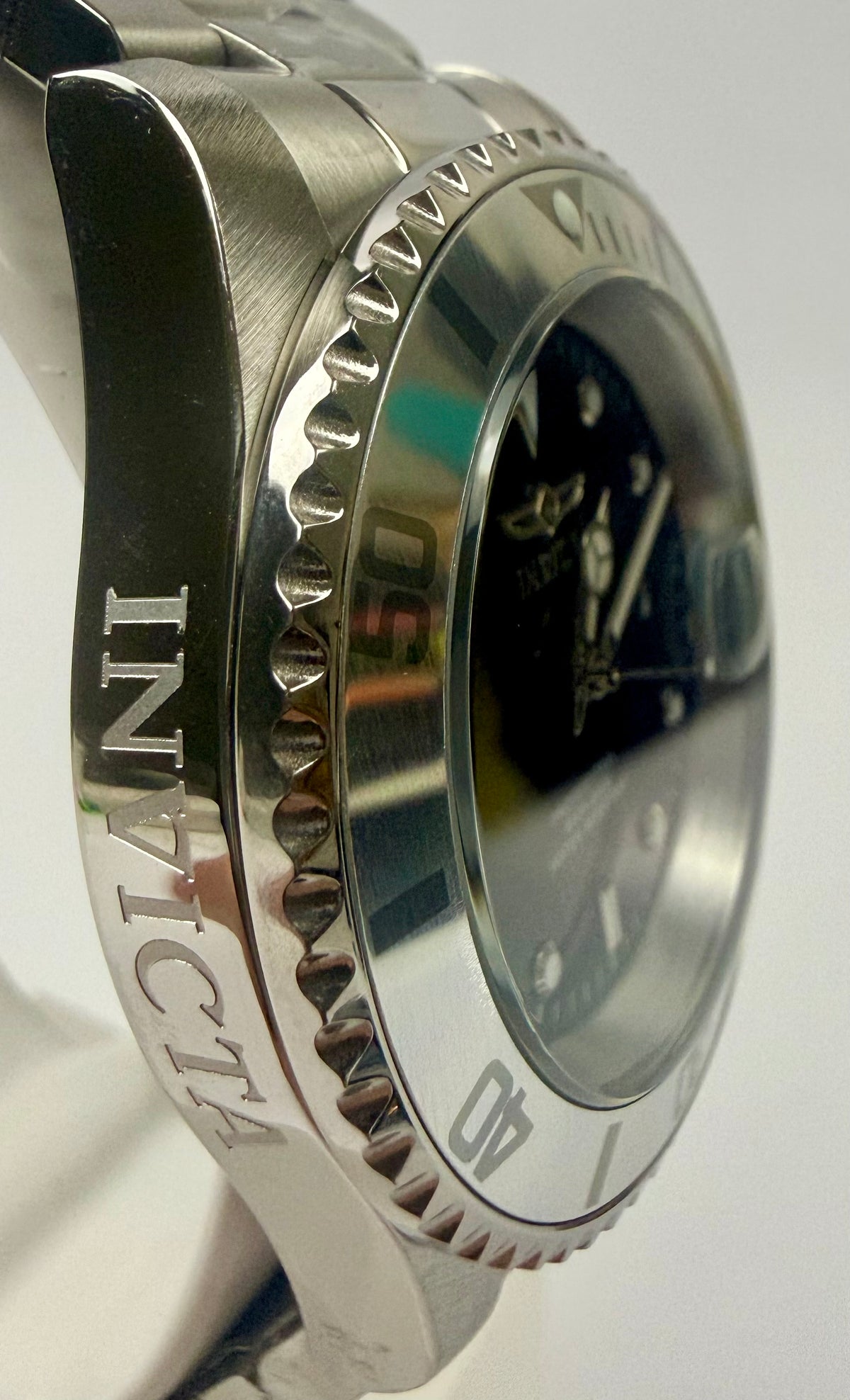 34022 Invicta Mens Pro Diver Coastpath Steel Strap 40mm case 200m WR