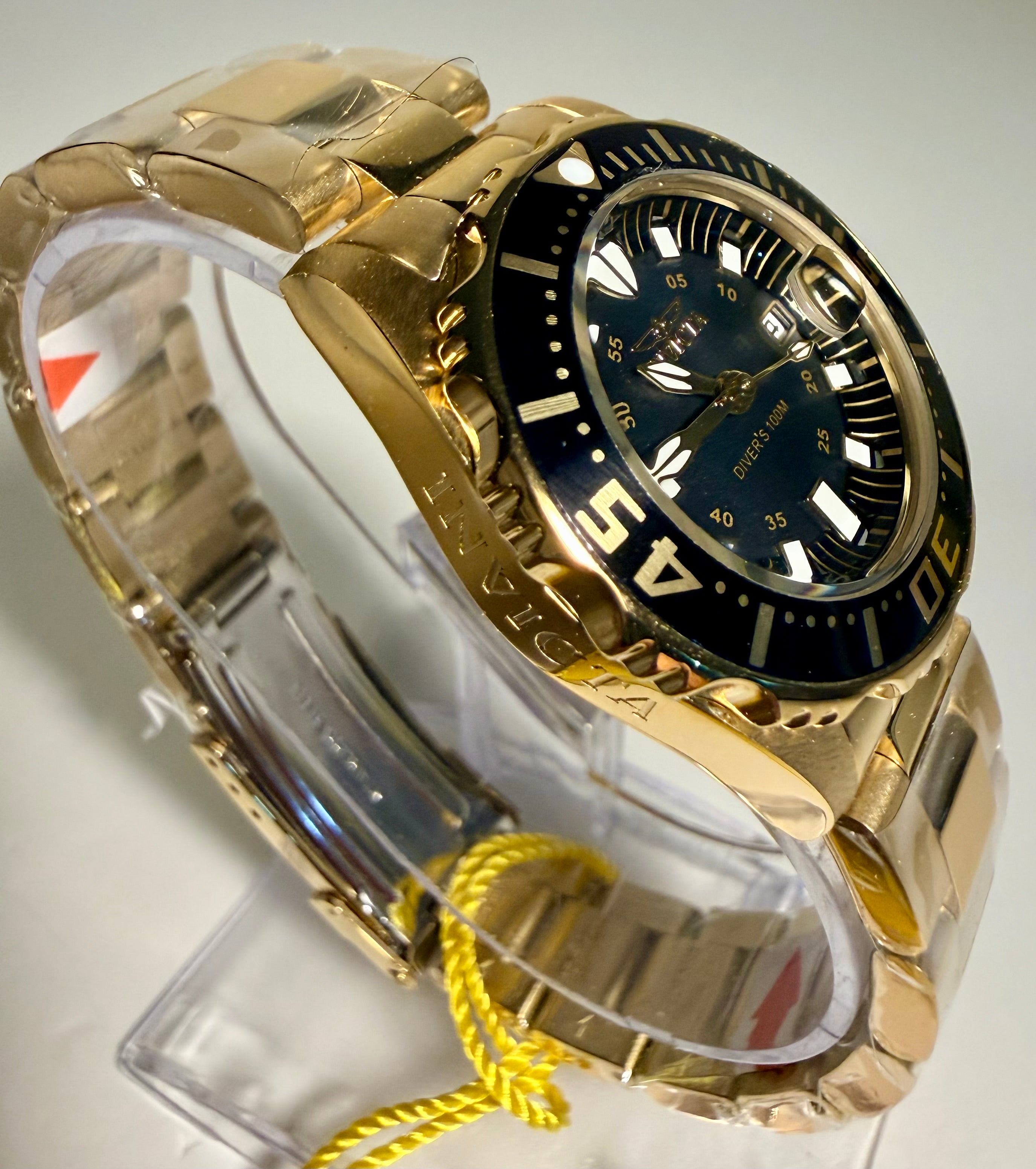 Invicta Pro Diver Swiss Ronda 585 Caliber Women's Watch w/ Mother of Pearl Dial - 30mm, Gold (ZG-2962) other side
