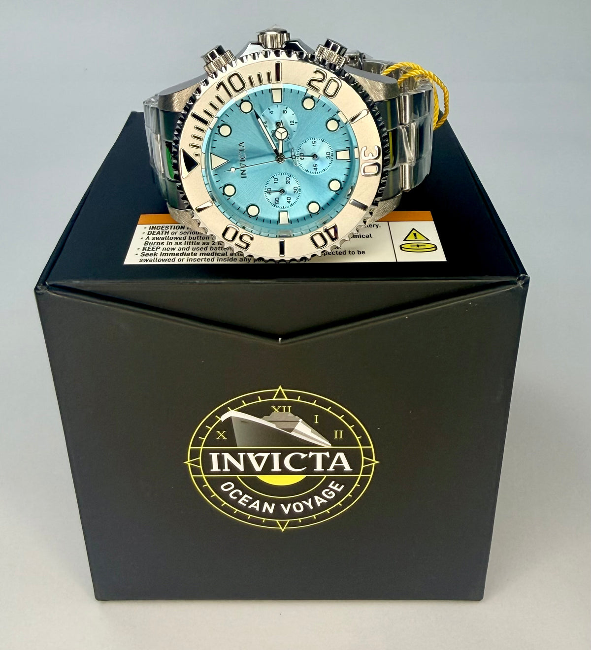 49213 Invicta Mens Pro Diver 47mm Stainless Steel Light Blue Dial Chronograph Watch