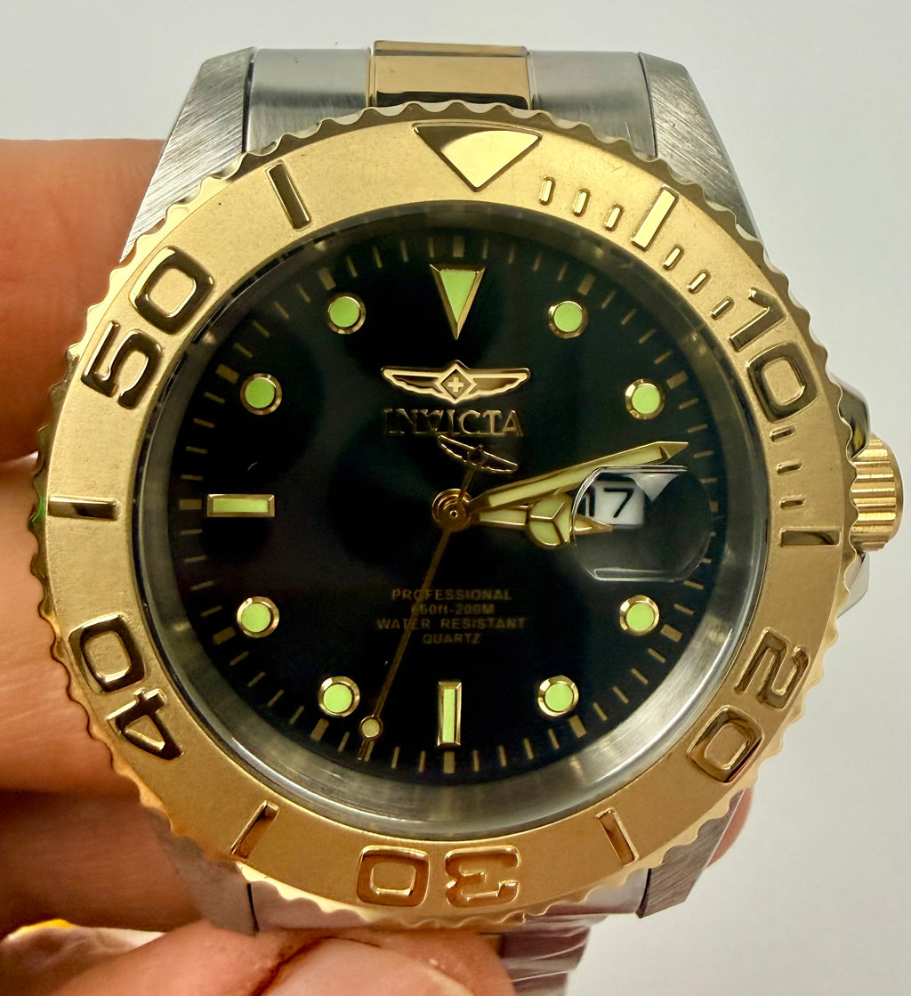29948 Invicta Mens Pro Diver Abbysor Two Tone Black Dial Steel 43mm Watch