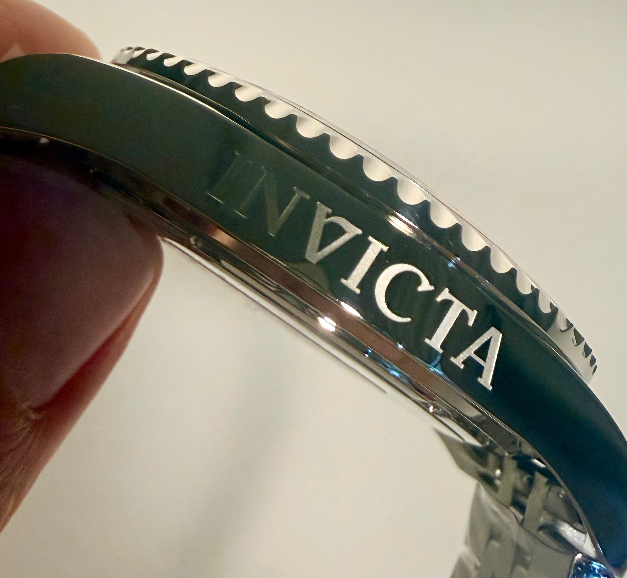 30621 Invicta Mens Pro Diver Charcoal Dial Stainless Steel 43mm Watch 100m PC32