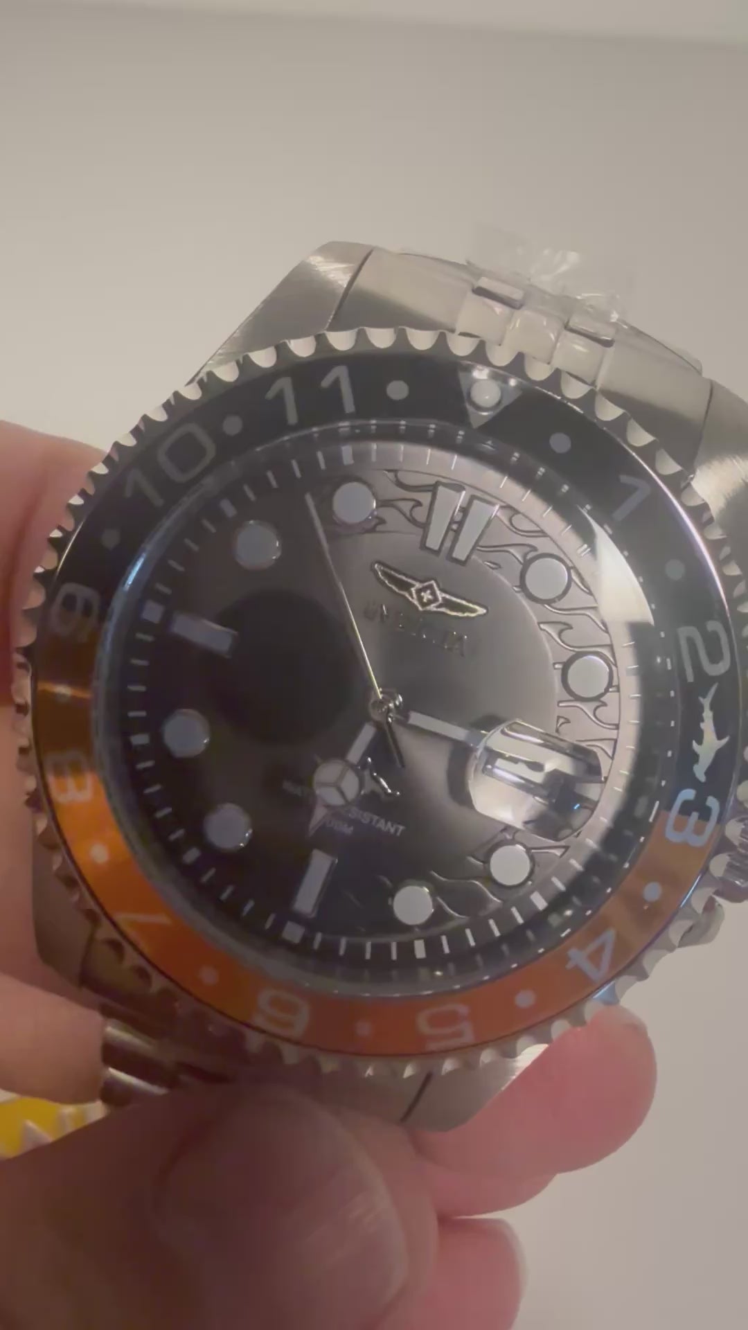 30621 Invicta Mens Pro Diver Charcoal Dial Stainless Steel 43mm Watch 100m PC32 video